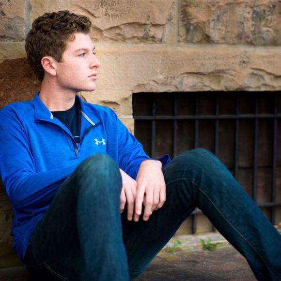 Meet your Posher, Kyle - Picture 1 of 1